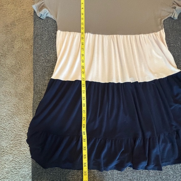 Pink Lily Gray, Cream and Navy Dress - Picture 9 of 10